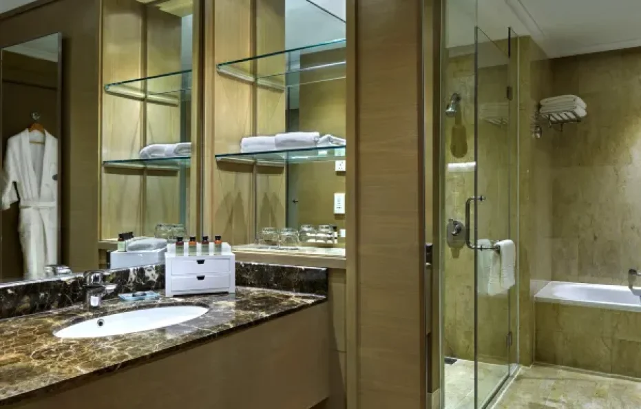 Pullman Kuala Lumpur City Centre – Hotel & Residences