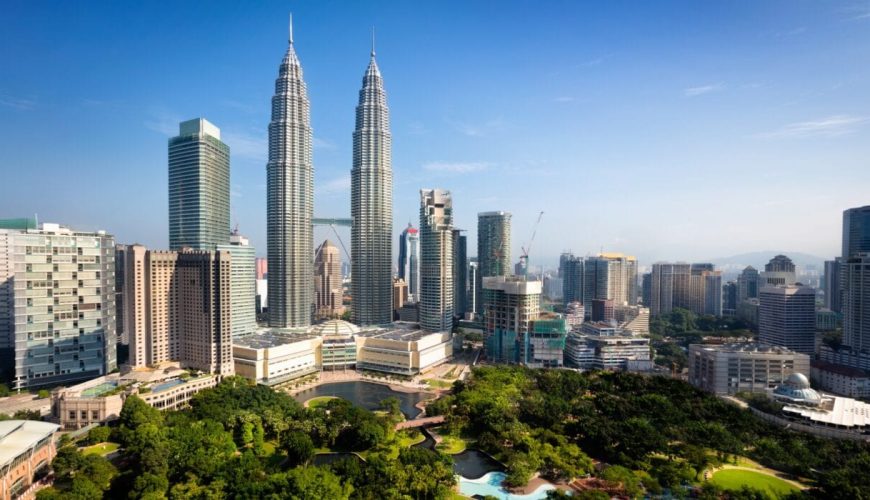 4-star family tour package for 8 nights and 9 days