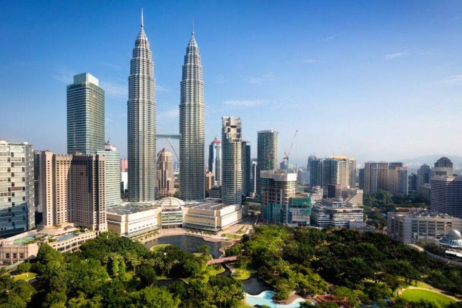 4-star family tour package for 8 nights and 9 days