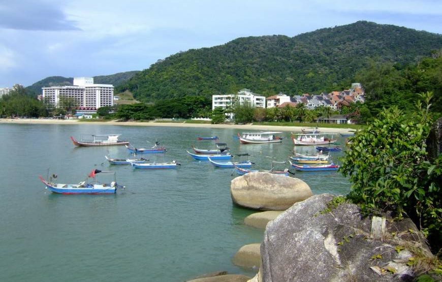 برنامج سياحي فاخر (5 نجوم) في ماليزيا   I. الإقامة الفاخرة وتوزيع الليالي (11 ليلة)