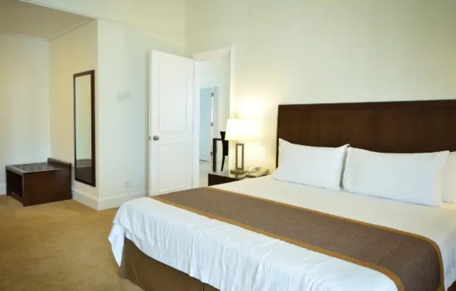 One Bedroom Premier Room