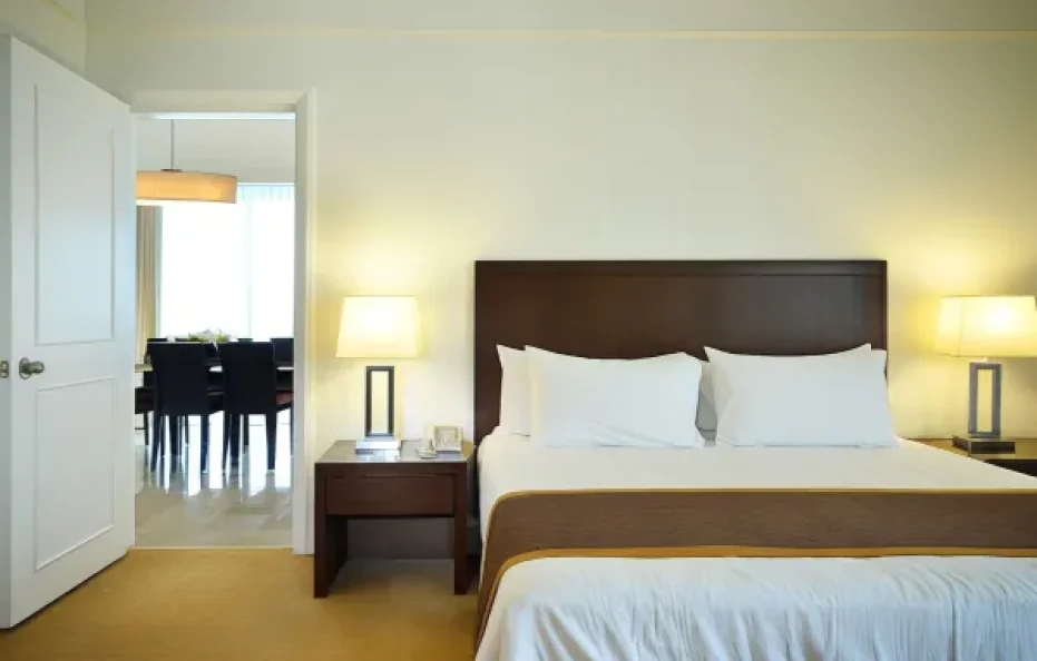 Two Bedroom 1 king bed(1.81m wide) and 2 single beds(1m wide)