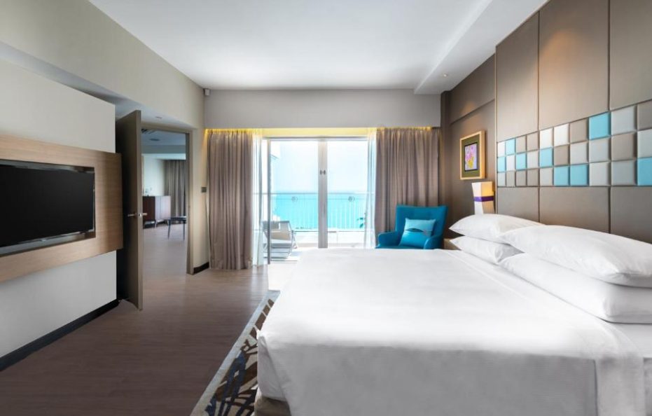 King Suite with Sea View