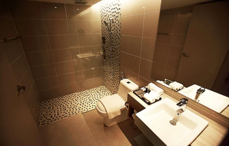 King Deluxe Room with Balcony