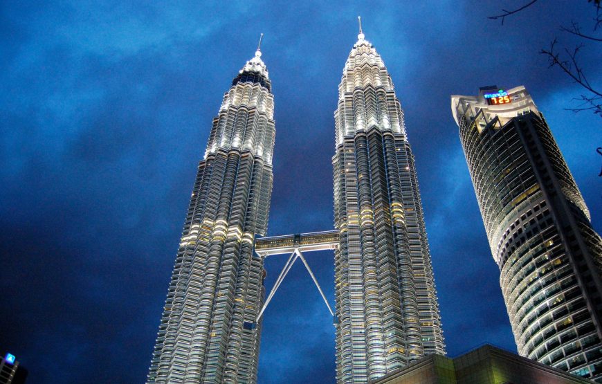 برنامج عائلي ماليزيا | 16 يوم | ترفيهي فاخر